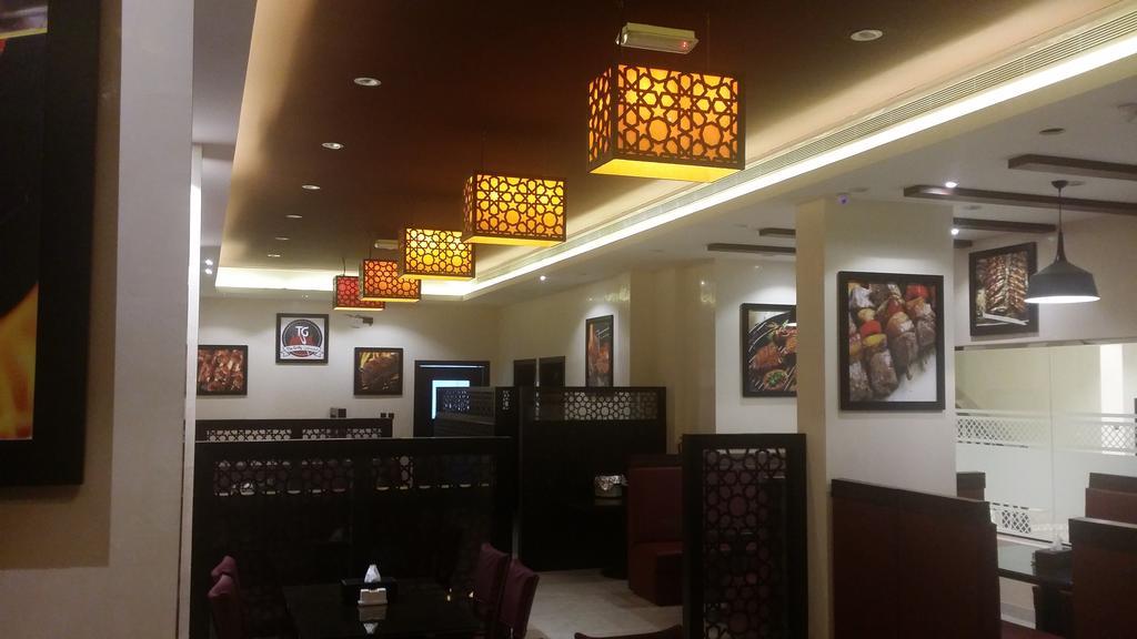 Remas Hotel Suites - Al Khoudh, Seeb, Muscat Extérieur photo