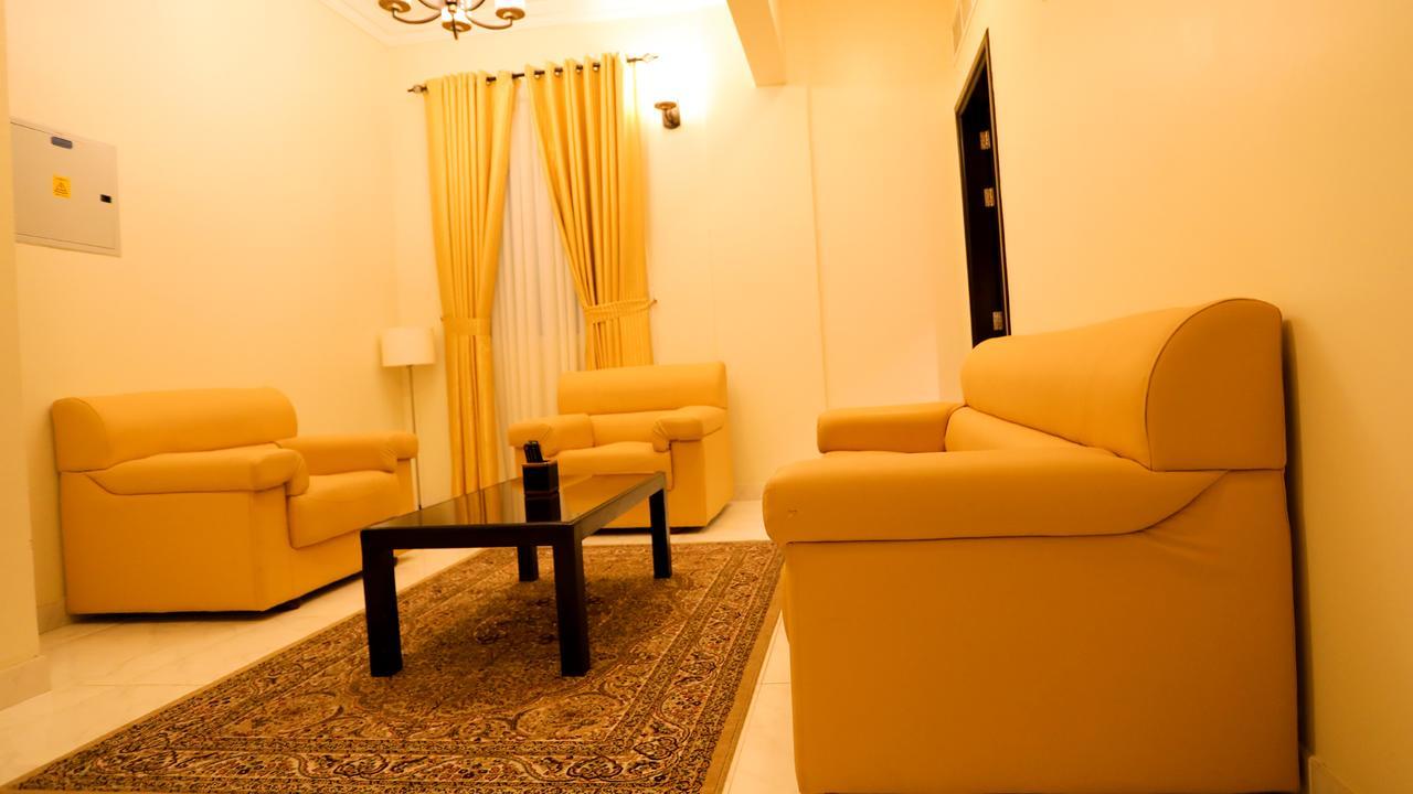 Remas Hotel Suites - Al Khoudh, Seeb, Muscat Extérieur photo