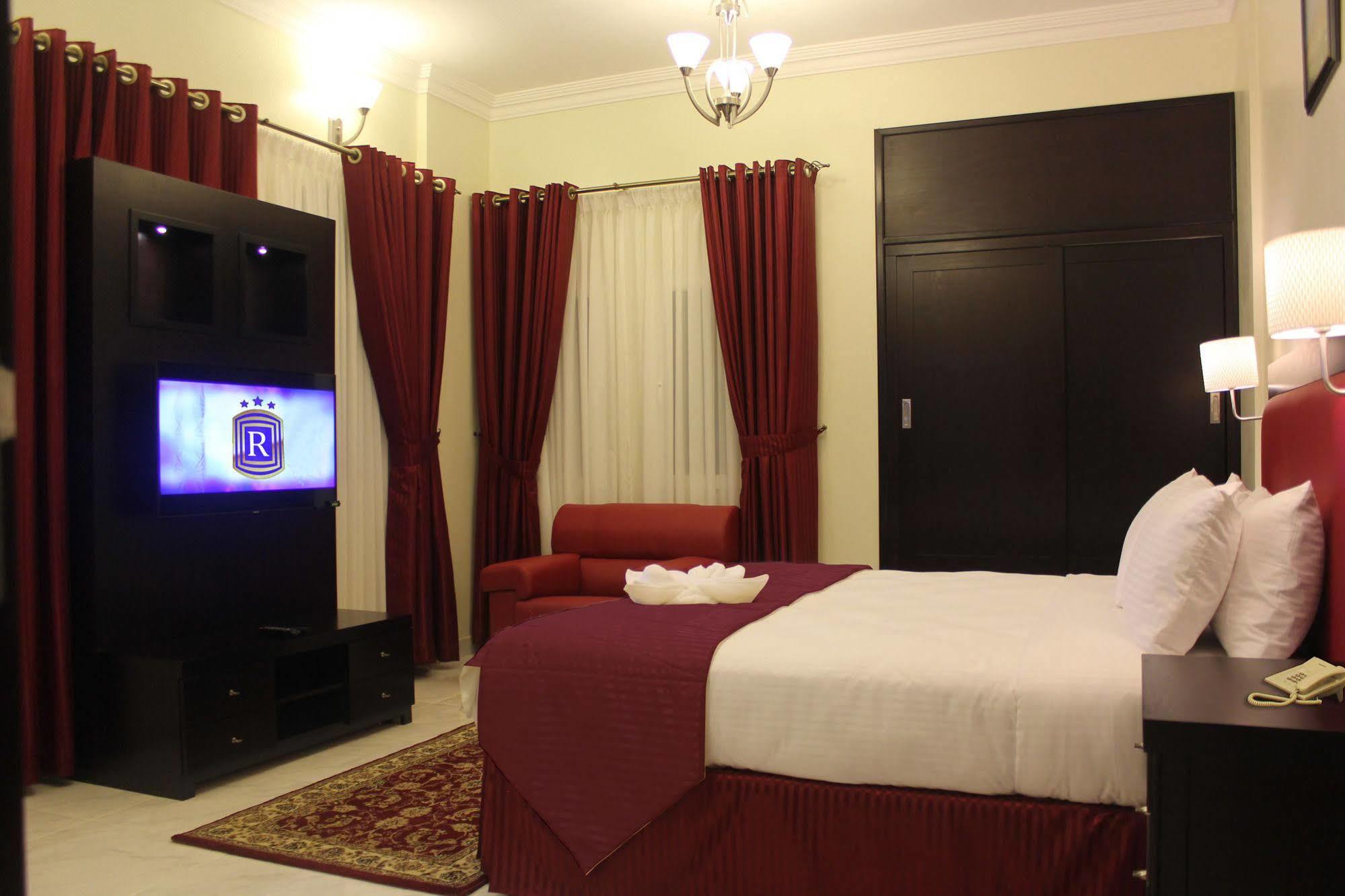 Remas Hotel Suites - Al Khoudh, Seeb, Muscat Extérieur photo