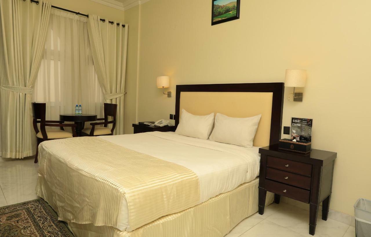 Remas Hotel Suites - Al Khoudh, Seeb, Muscat Extérieur photo